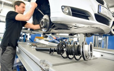 Changement d'amortisseurs avant